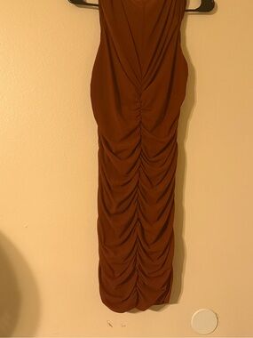 Ruched Sleeveless Midi Dress in Rust